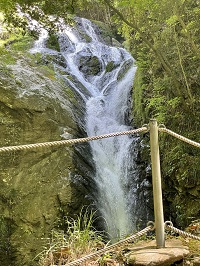 新城市の百間滝（お盆休みおすすめパワースポット）