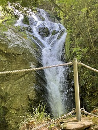 新城市の百間滝（お盆休みおすすめパワースポット）